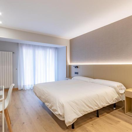 Eightrooms La Rioja Pension Λογκρόνο Εξωτερικό φωτογραφία