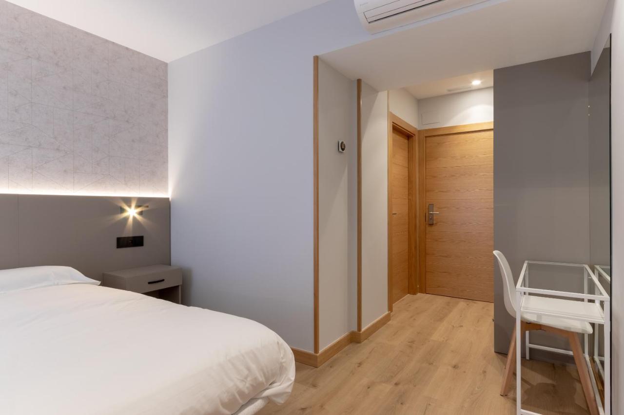 Eightrooms La Rioja Pension Λογκρόνο Εξωτερικό φωτογραφία